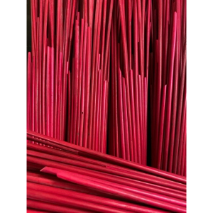 Paille de seigle couleur framboise