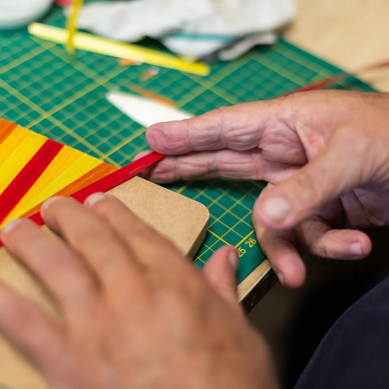 Découvrez la marqueterie de paille sur une journée